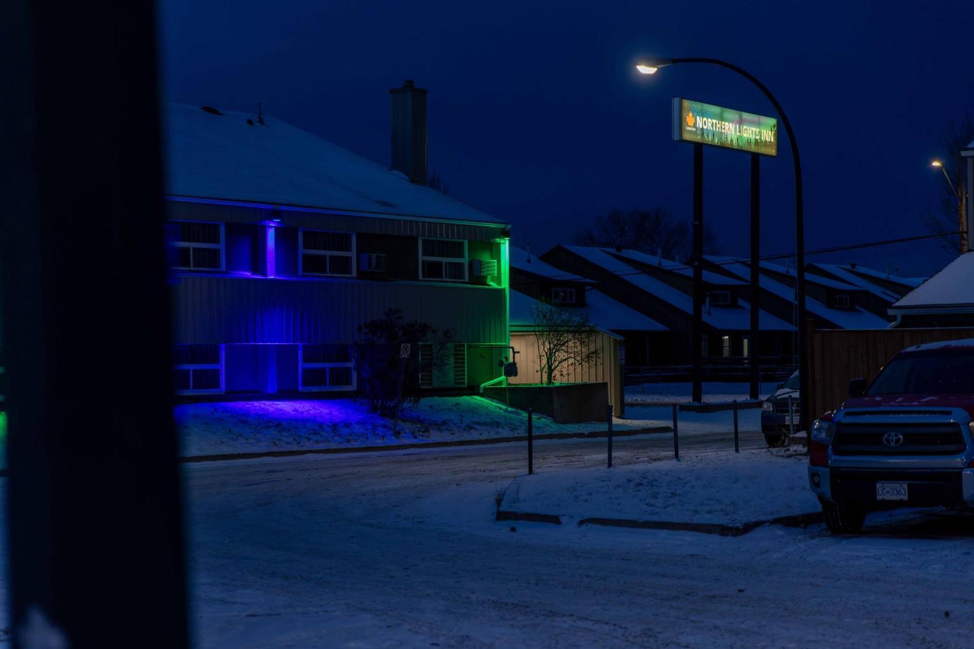 Northern Lights Inn Fort St. John Esterno foto