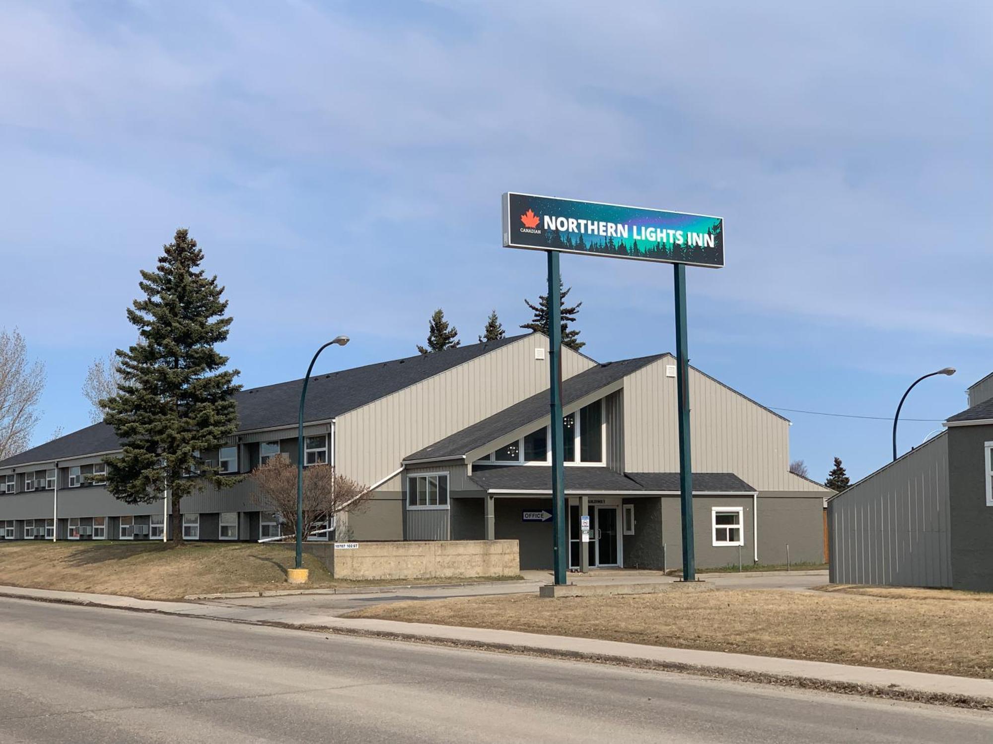 Northern Lights Inn Fort St. John Esterno foto